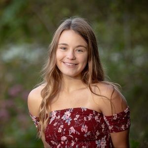 Meet your Posher, Caroline